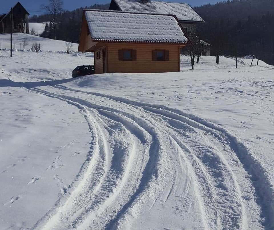 Brunarica Jersin Cerkno Exteriör bild